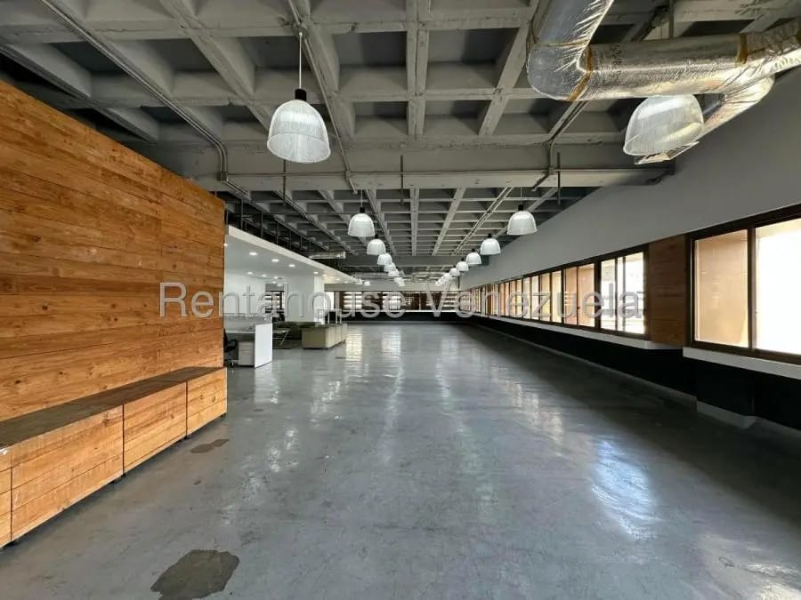 Oficina en Alquiler en Los Palos Grandes Caracas - 14