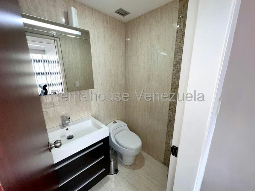 Comercial (Local Comercial) en Venta en Boleita Norte, Distrito Metropolitano - 12