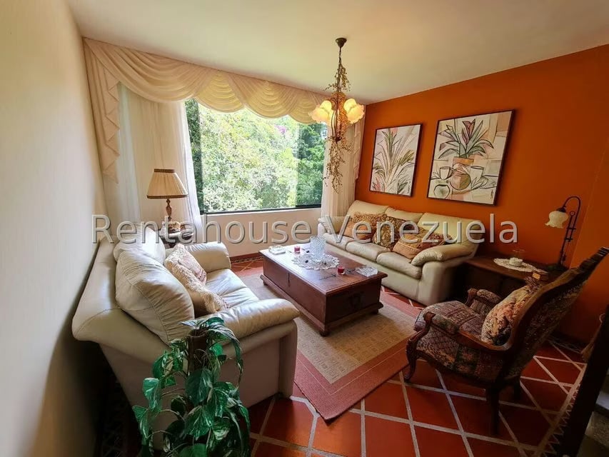 Townhouse (Multiples Niveles) en Venta en Oripoto, Distrito Metropolitano - 21