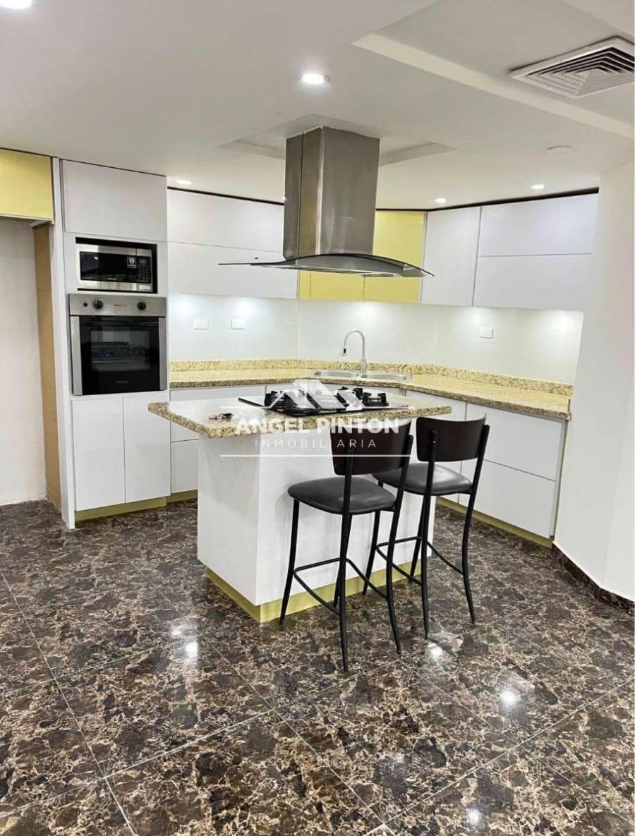 Apartamento en Venta en SUR Maracaibo - 3