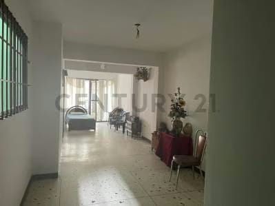 Venta de edificio en catia RD - 6