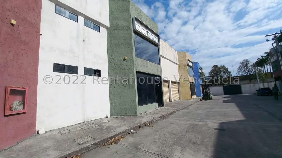 Comercial (Galpon - Deposito) en Alquiler en Centro, Portuguesa