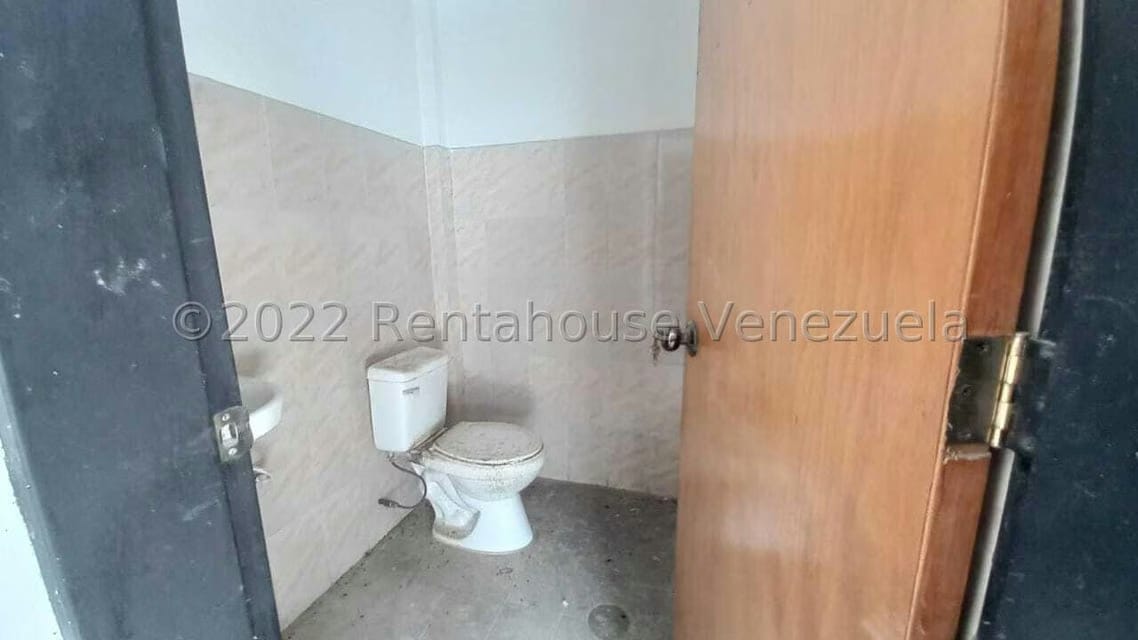 Comercial (Galpon - Deposito) en Alquiler en Centro, Portuguesa - 6