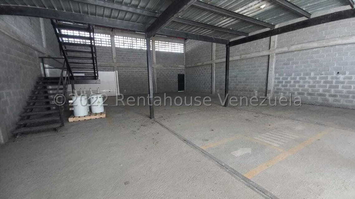 Comercial (Galpon - Deposito) en Alquiler en Centro, Portuguesa - 10