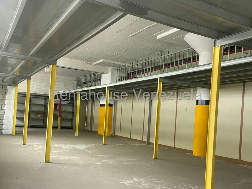 Comercial (Galpon - Deposito) en Alquiler en Ruiz Pineda, Distrito Metropolitano - 11
