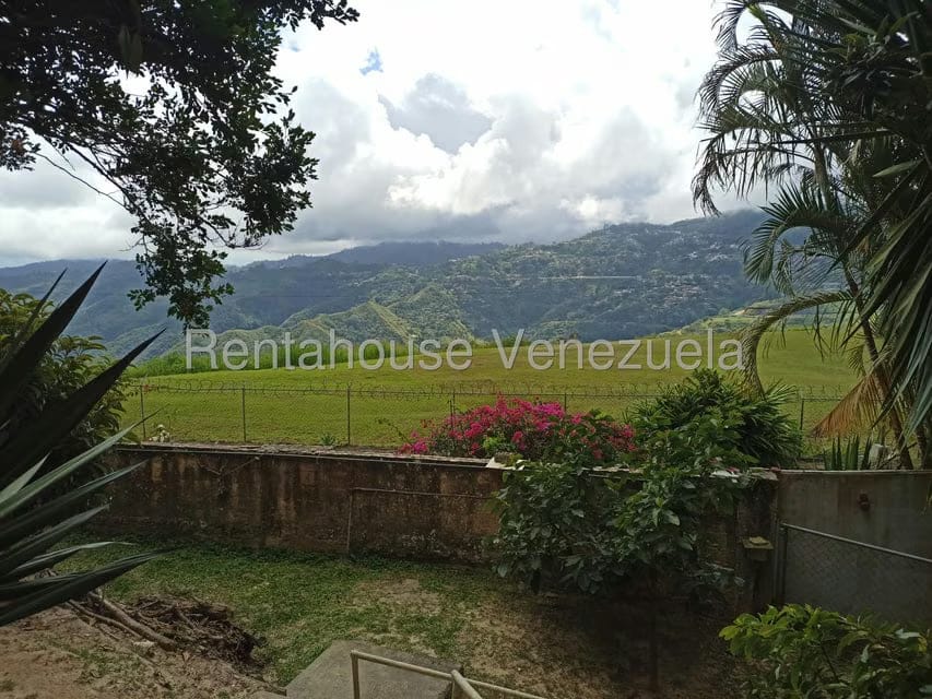 Casa (Duplex) en Venta en Monte Elena, Distrito Metropolitano - 31