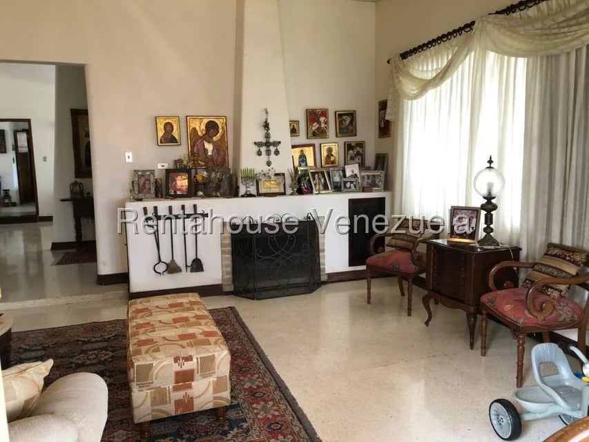 Casa (Duplex) en Venta en Monte Elena, Distrito Metropolitano - 6