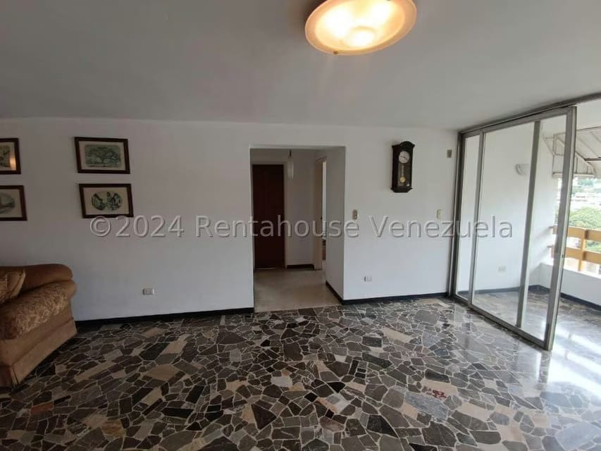 Apartamento (1 Nivel) en Venta en El Marques, Distrito Metropolitano - 15