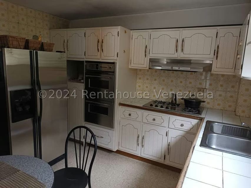 Apartamento (1 Nivel) en Venta en El Marques, Distrito Metropolitano - 23