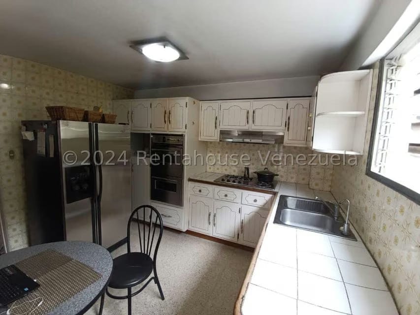 Apartamento (1 Nivel) en Venta en El Marques, Distrito Metropolitano - 24