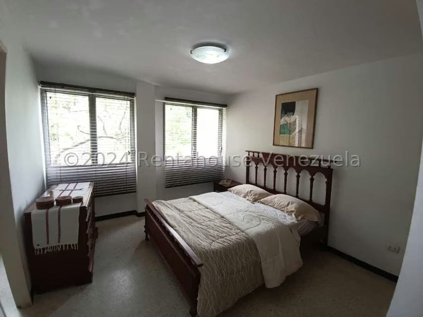 Apartamento (1 Nivel) en Venta en El Marques, Distrito Metropolitano - 26