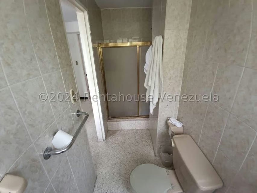 Apartamento (1 Nivel) en Venta en El Marques, Distrito Metropolitano - 27