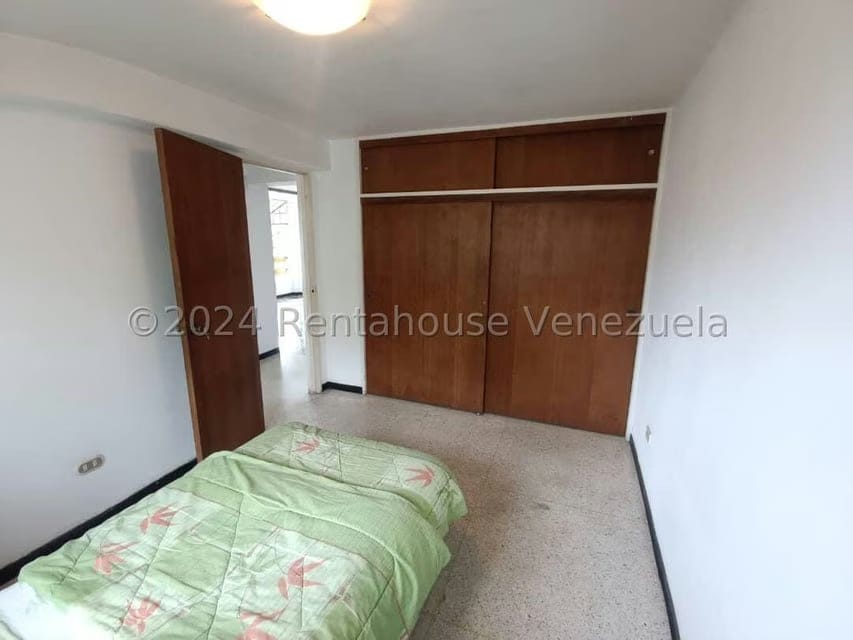 Apartamento (1 Nivel) en Venta en El Marques, Distrito Metropolitano - 29