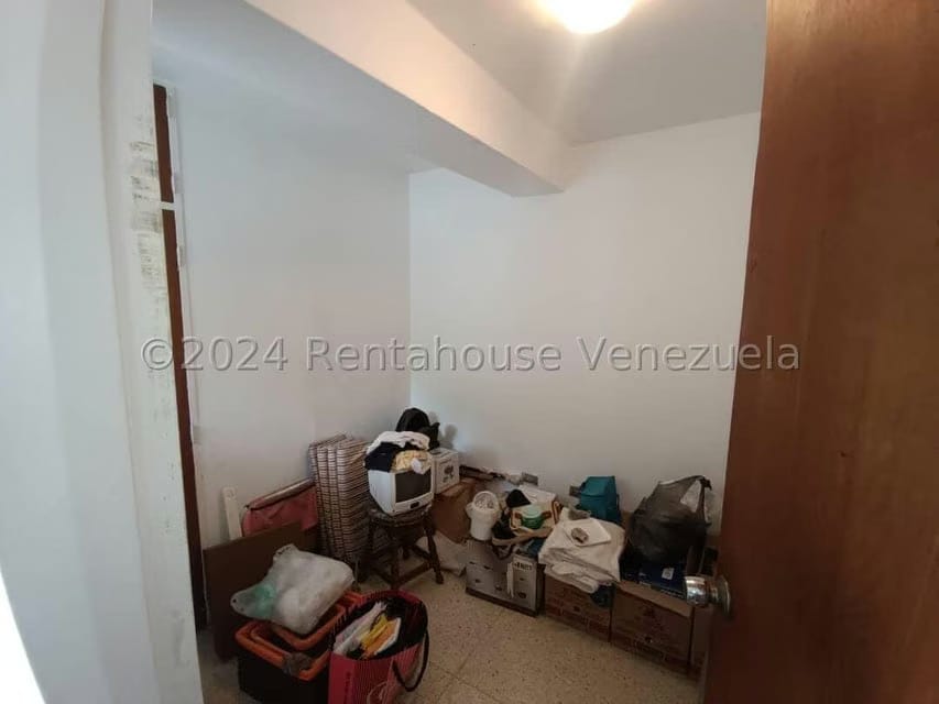 Apartamento (1 Nivel) en Venta en El Marques, Distrito Metropolitano - 32