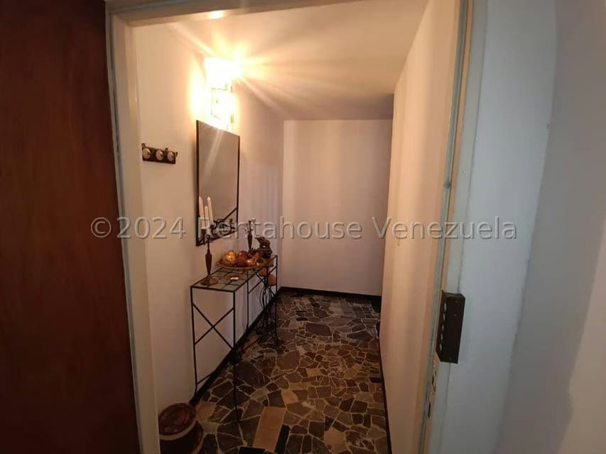Apartamento (1 Nivel) en Venta en El Marques, Distrito Metropolitano - 7