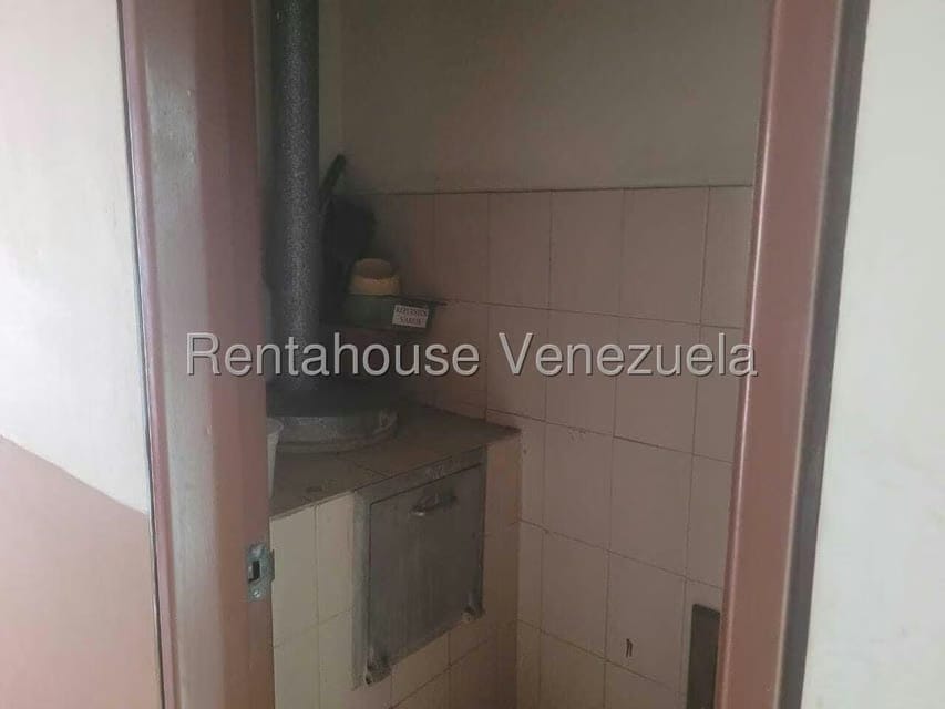 Comercial (Edificio) en Alquiler en La Urbina, Distrito Metropolitano - 20