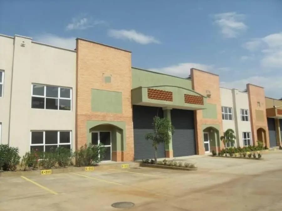 Galpon en Venta en Guayabal Naguanagua Carabobo Naguanagua