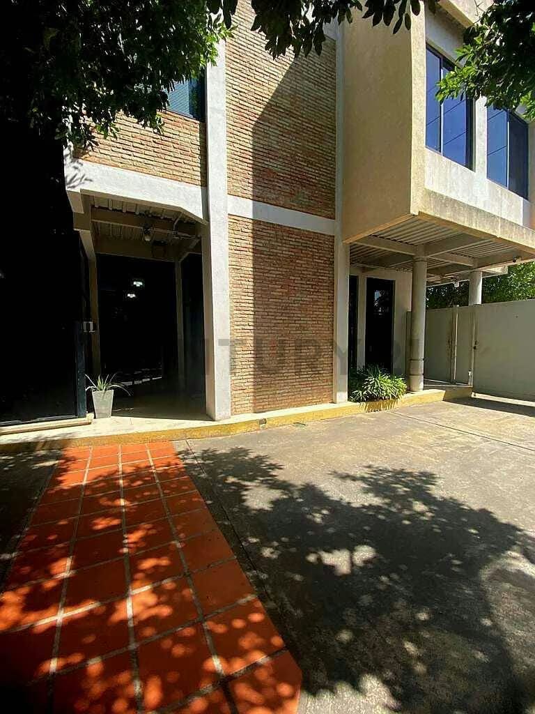 En Venta Exclusivo Edificio para Oficinas - 4