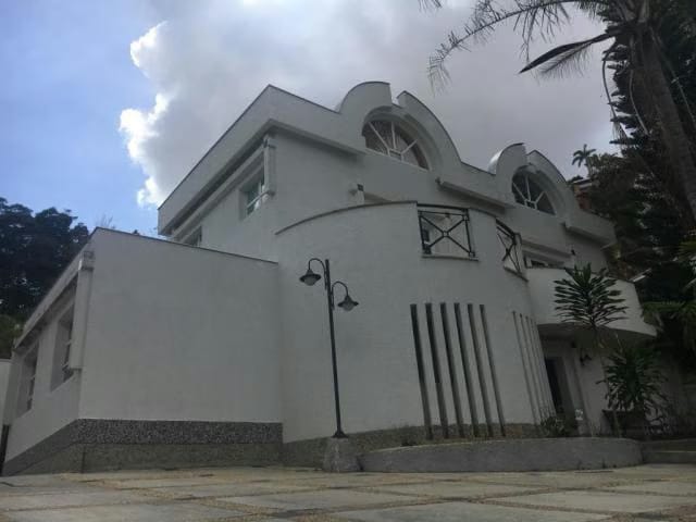 Casa (Duplex) en Venta en Colinas del Tamanaco, Distrito Metropolitano