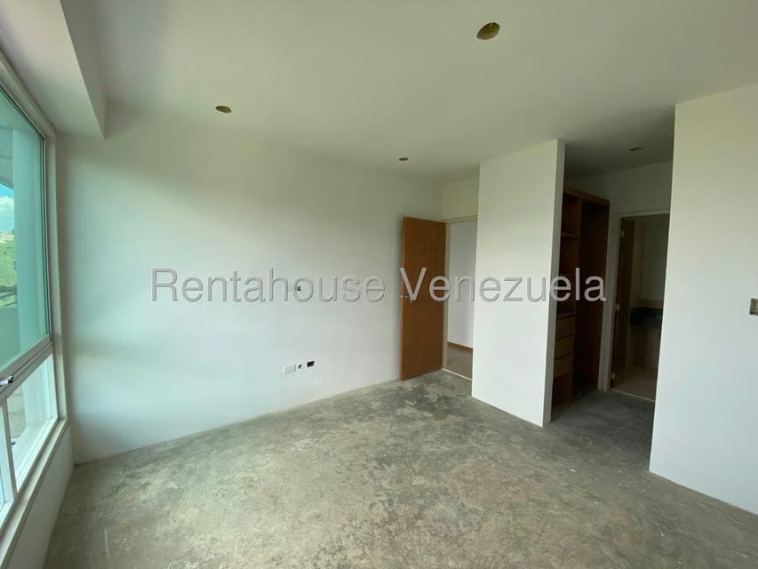 Apartamento (1 Nivel) en Venta en La Lagunita Country Club, Distrito Metropolitano - 18