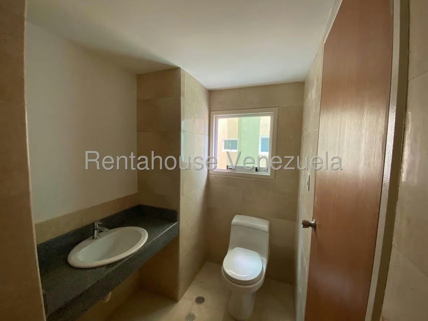 Apartamento (1 Nivel) en Venta en La Lagunita Country Club, Distrito Metropolitano - 19