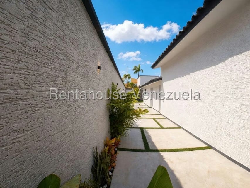 Casa (Duplex) en Venta en Higuerote, Miranda - 15