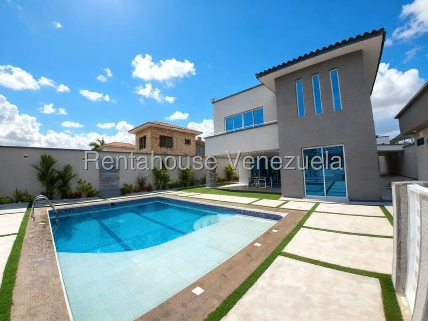 Casa (Duplex) en Venta en Higuerote, Miranda - 21