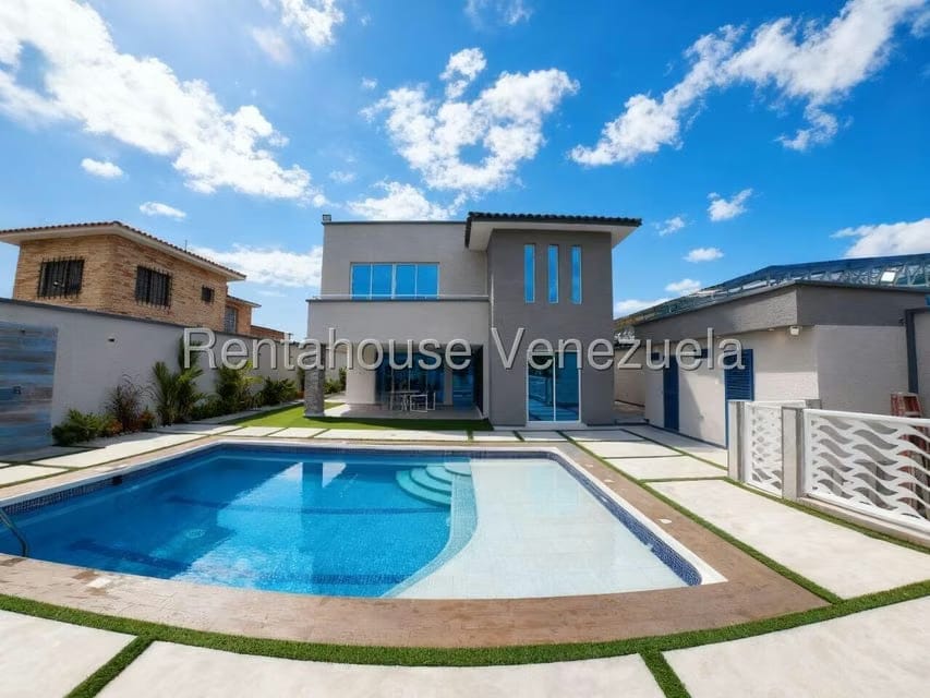 Casa (Duplex) en Venta en Higuerote, Miranda - 22