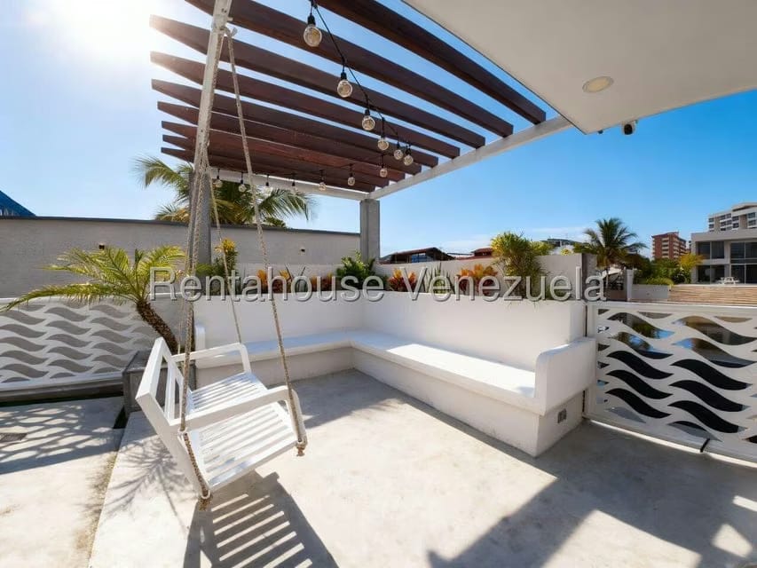 Casa (Duplex) en Venta en Higuerote, Miranda - 24