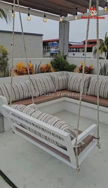 Casa (Duplex) en Venta en Higuerote, Miranda - 25