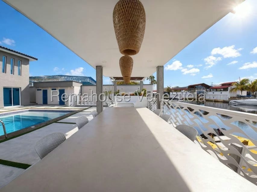 Casa (Duplex) en Venta en Higuerote, Miranda - 32