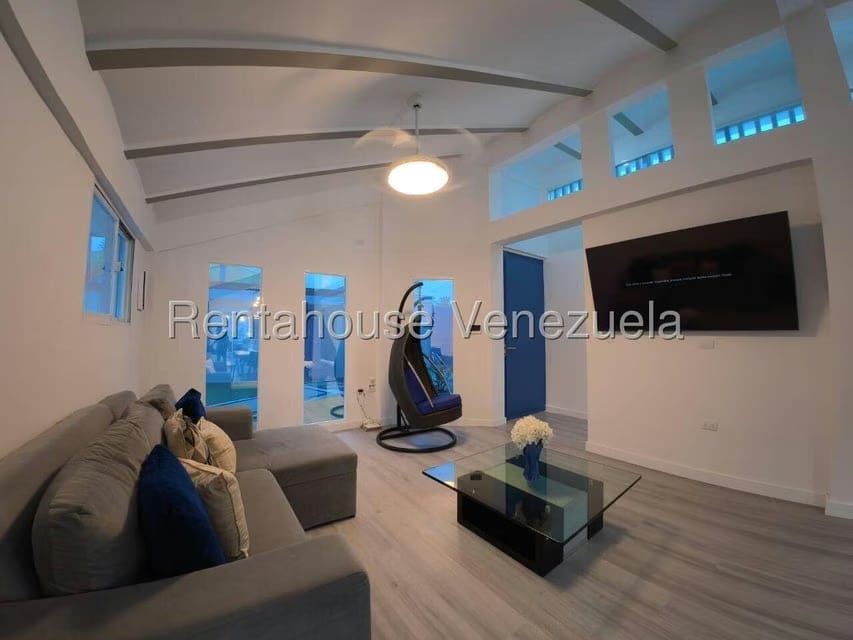 Casa (Duplex) en Venta en Higuerote, Miranda - 36