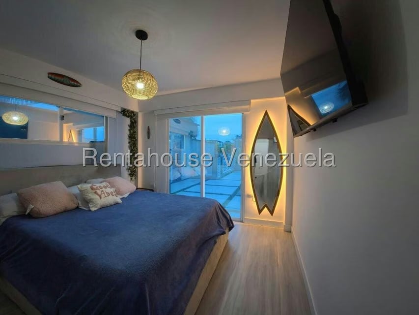 Casa (Duplex) en Venta en Puerto Encantado, Miranda - 49