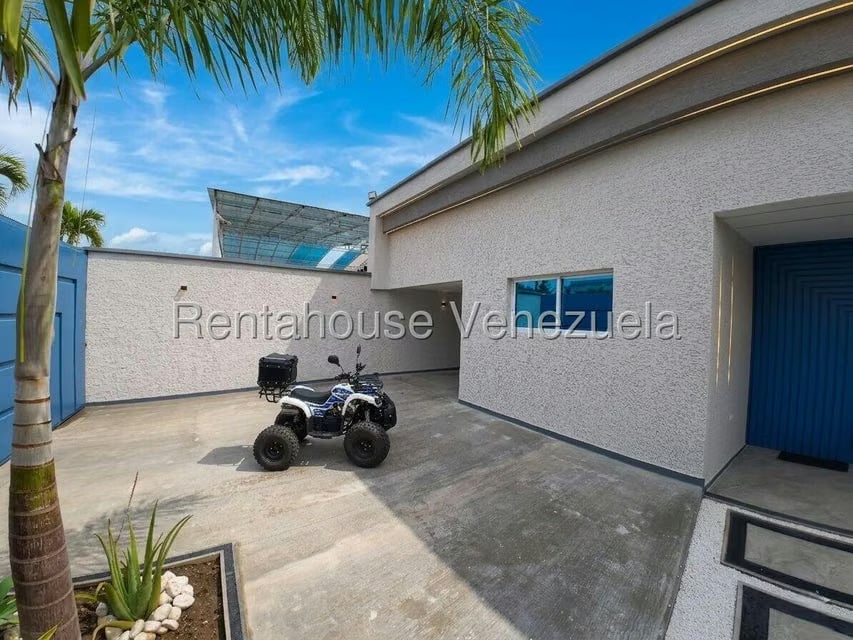 Casa (Duplex) en Venta en Puerto Encantado, Miranda - 6