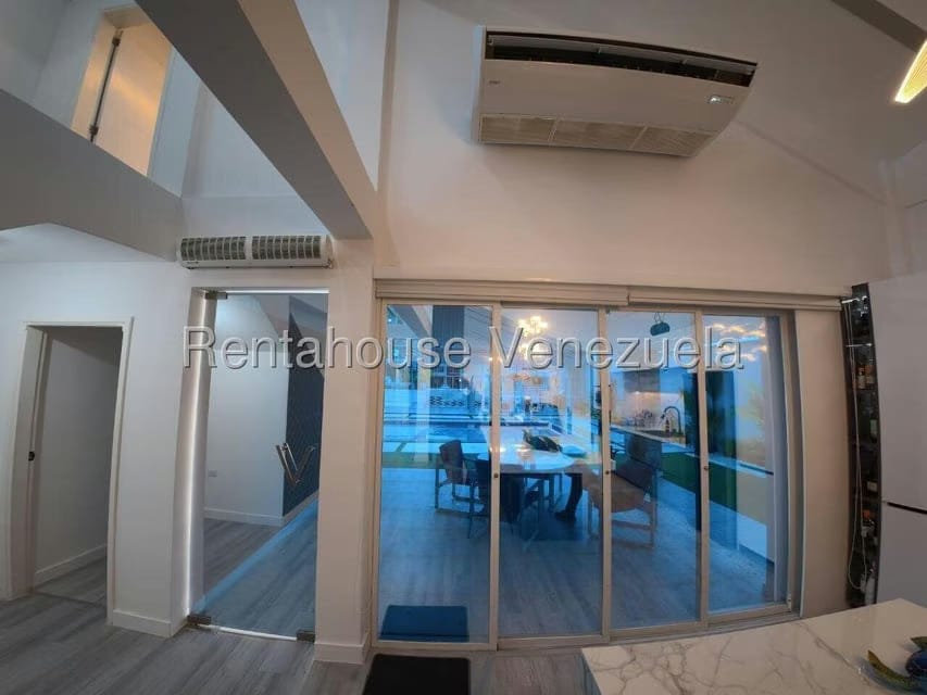 Casa (Duplex) en Venta en Higuerote, Miranda - 54