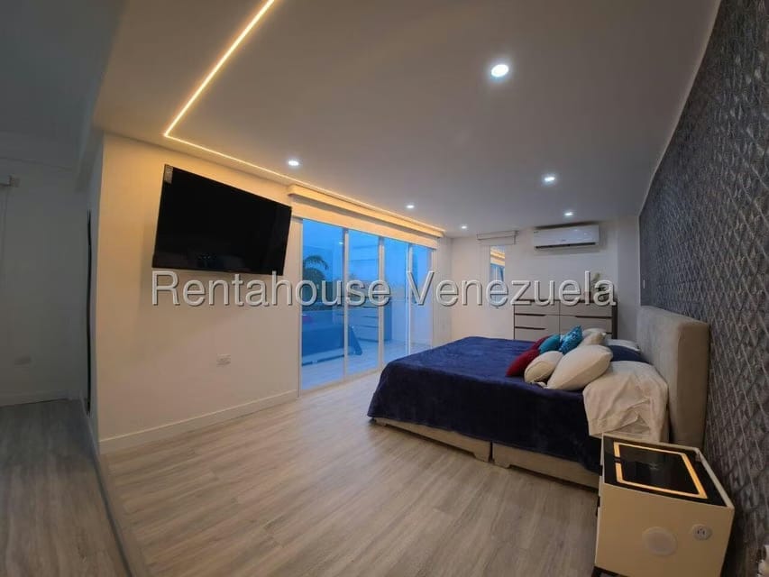 Casa (Duplex) en Venta en Higuerote, Miranda - 56