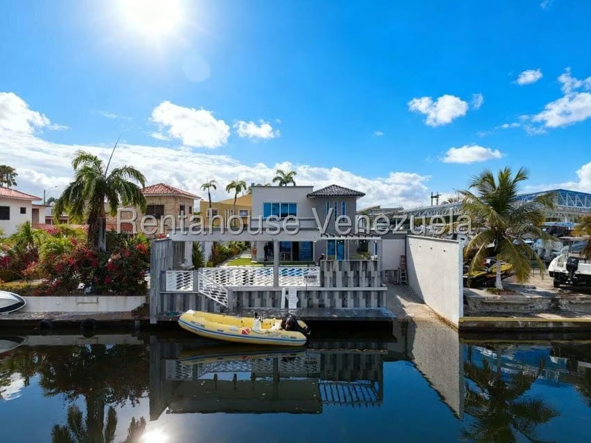 Casa (Duplex) en Venta en Higuerote, Miranda - 71