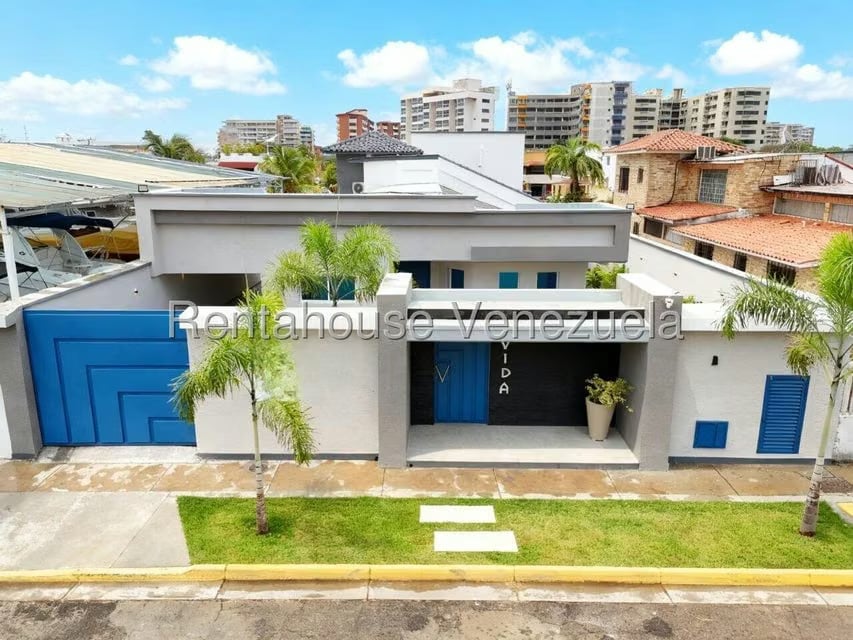 Casa (Duplex) en Venta en Puerto Encantado, Miranda - 78