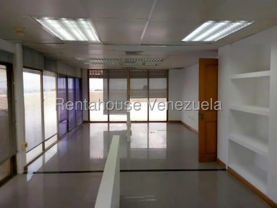 Oficina en Alquiler en Maracaibo - 8