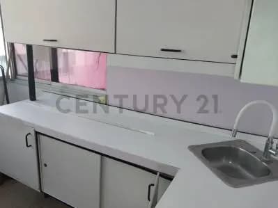 Oficina para consultorio en Alquiler en El Rosal - 2