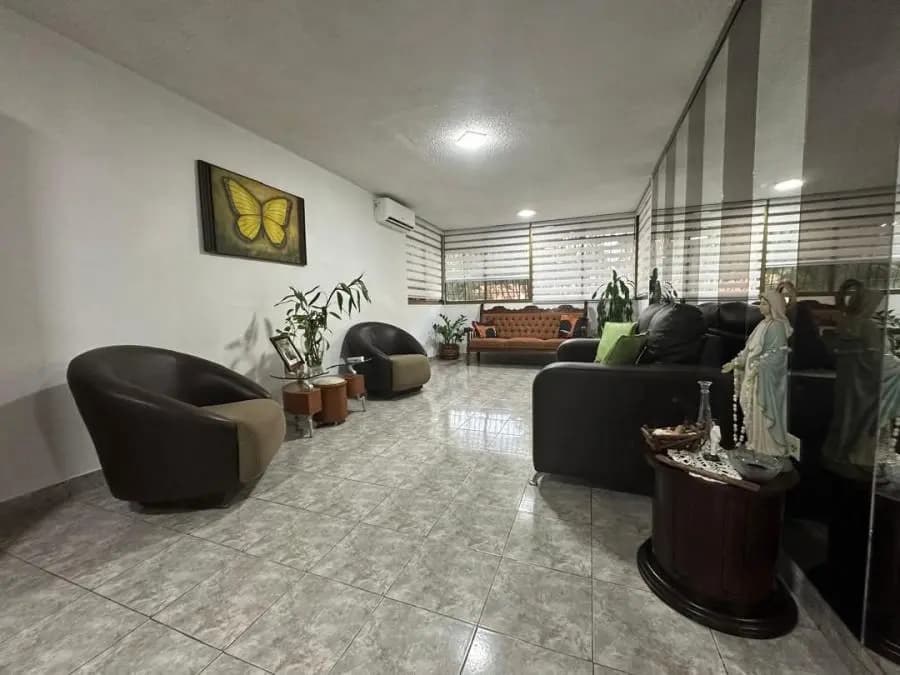 Apartamento en Venta en San José Valencia