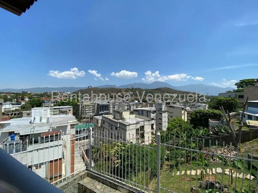 Casa en Venta en Cumbres de Curumo Caracas - 20