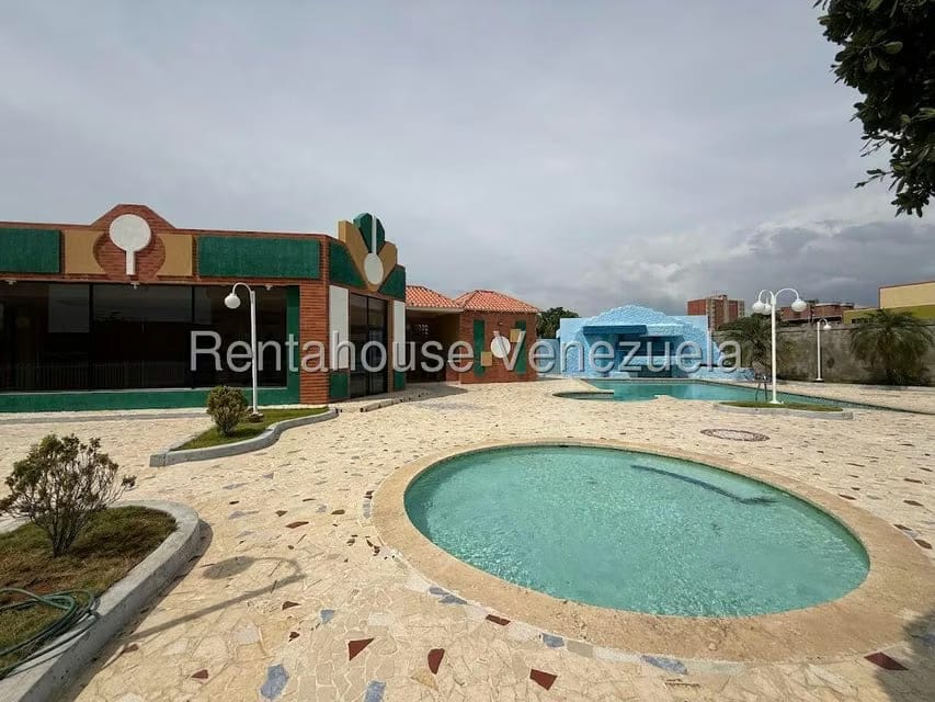 Apartamento (1 Nivel) en Alquiler en La Tropicana, Zulia - 16