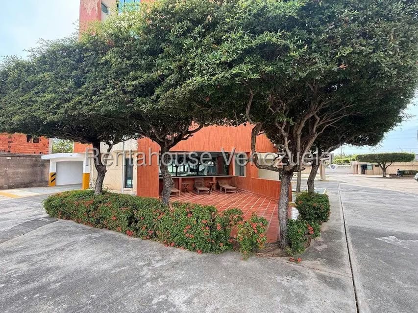 Apartamento (1 Nivel) en Alquiler en La Tropicana, Zulia - 17