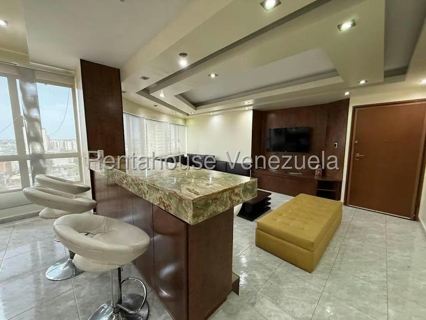 Apartamento (1 Nivel) en Alquiler en La Tropicana, Zulia - 3