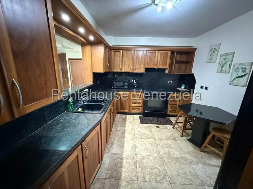 Apartamento (1 Nivel) en Alquiler en La Tropicana, Zulia - 6