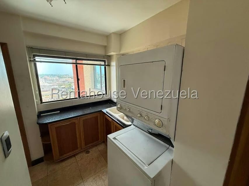 Apartamento (1 Nivel) en Alquiler en La Tropicana, Zulia - 8