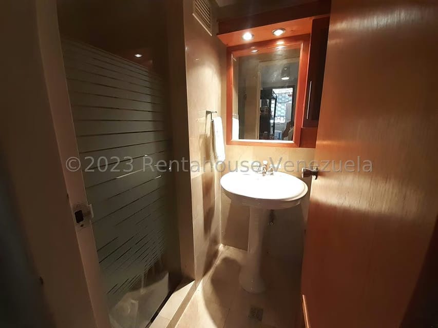 Apartamento (1 Nivel) en Venta en Colinas de La California, Distrito Metropolitano - 15