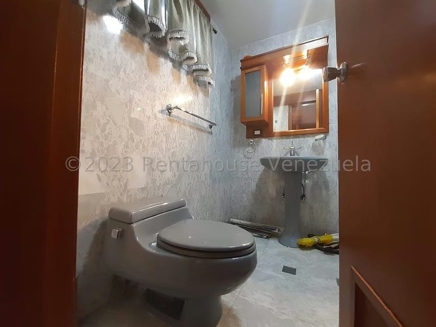 Apartamento (1 Nivel) en Venta en Colinas de La California, Distrito Metropolitano - 20