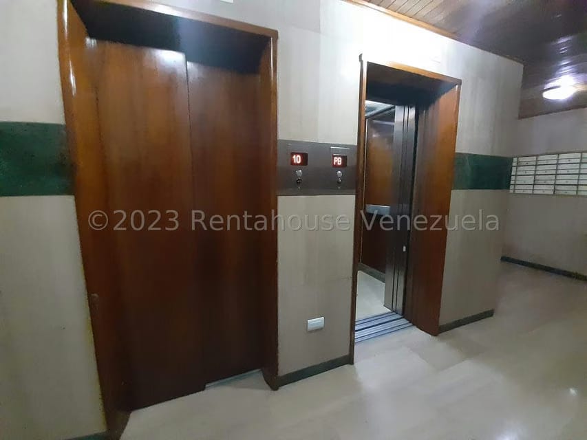 Apartamento (1 Nivel) en Venta en Colinas de La California, Distrito Metropolitano - 31